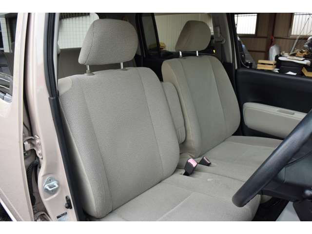 2011 Daihatsu Mira Cocoa – thumbnail 3
