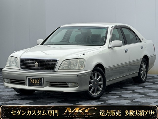 2003 Toyota Crown Royal