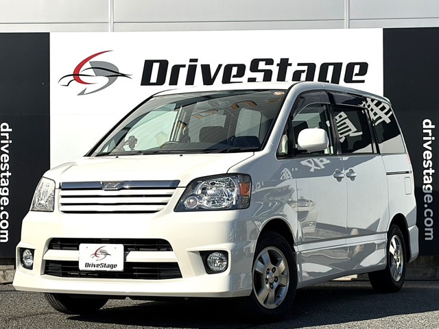 2002 Toyota Noah