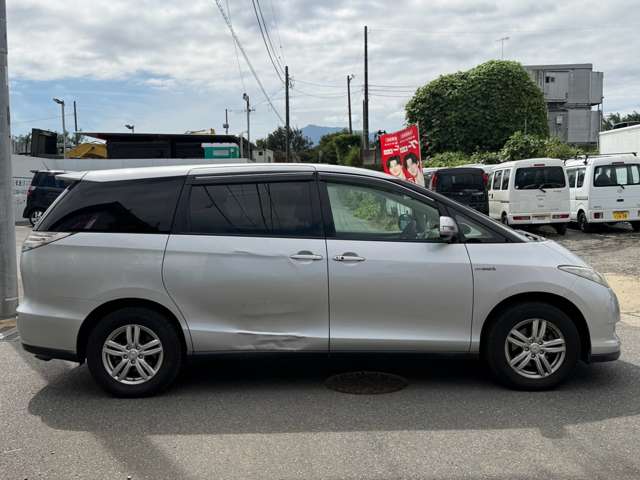 2007 Toyota Estima Hybrid – thumbnail 4