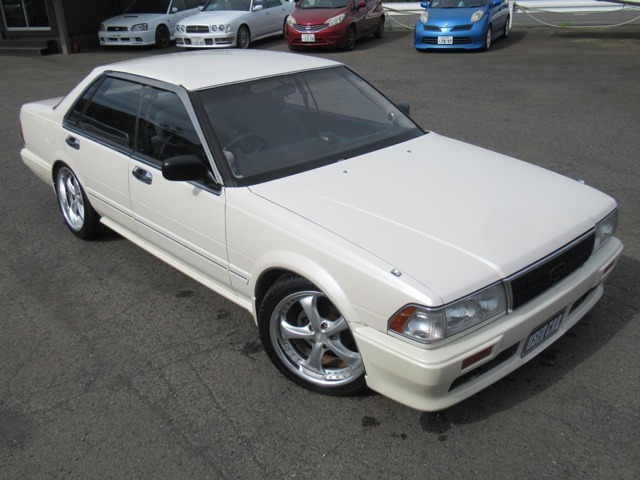1991 Nissan Gloria