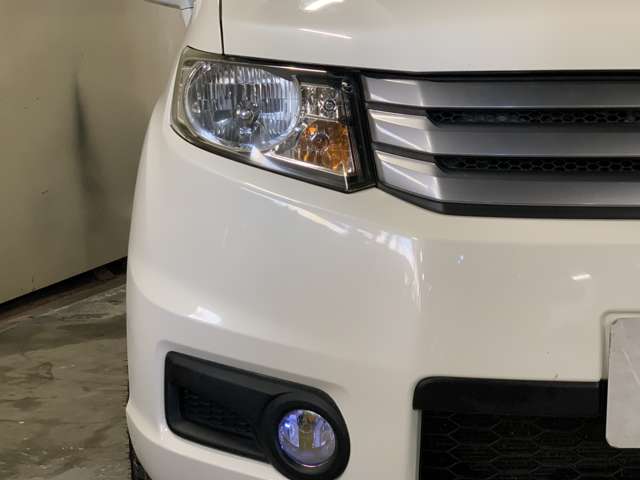2011 Honda Freed Spike – thumbnail 3