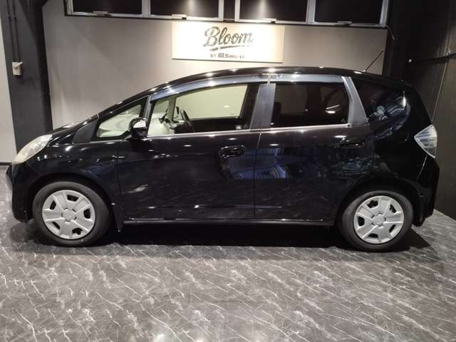 2011 Honda Fit Hybrid – thumbnail 4