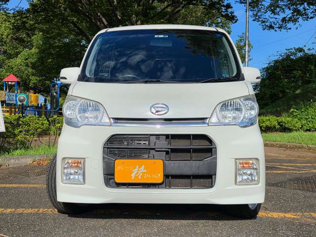 2011 Daihatsu Tanto Exe – thumbnail 3