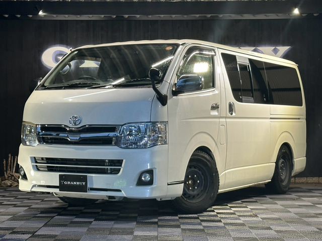 2011 Toyota Hiace