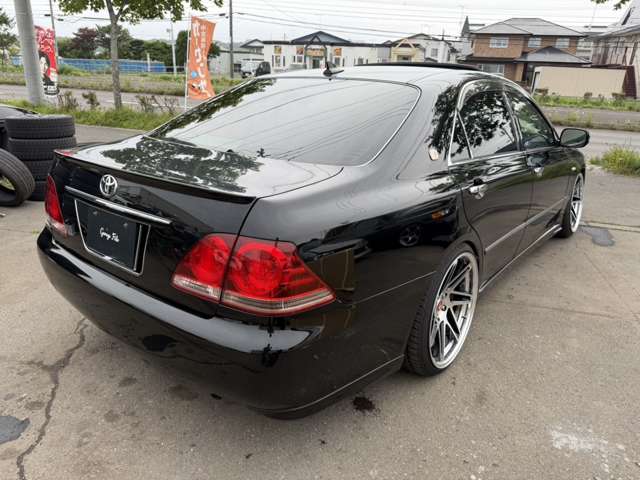 2007 Toyota Crown Athlete – thumbnail 3