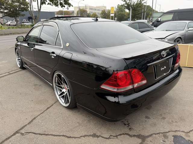 2007 Toyota Crown Athlete – thumbnail 4