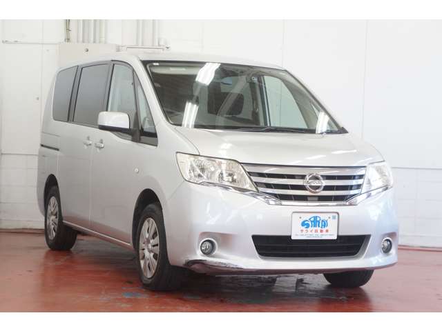 2011 Nissan Serena – thumbnail 3