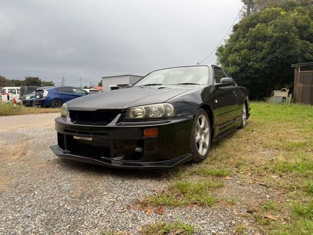 1999 Nissan Skyline Coupe – thumbnail 4