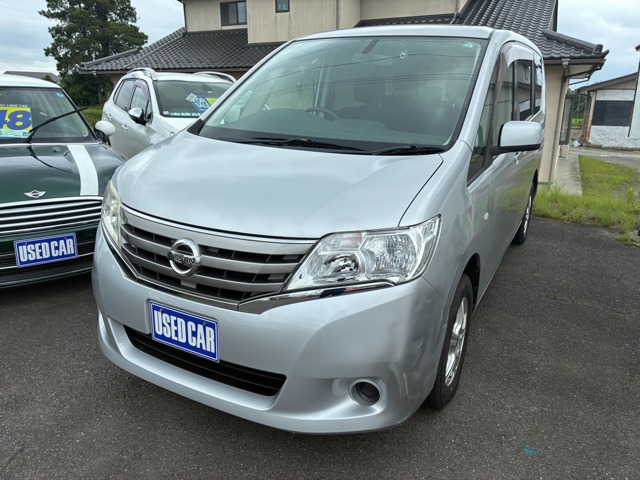 2011 Nissan Serena