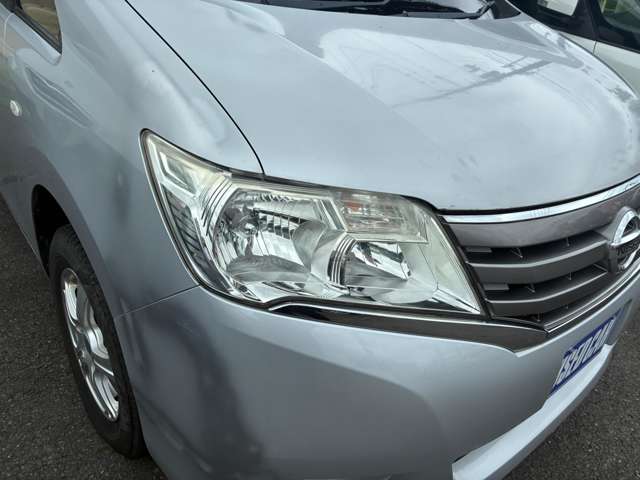 2011 Nissan Serena – thumbnail 4