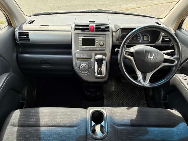 2011 Honda Zest – thumbnail 3