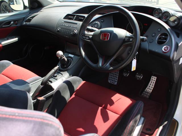 2009 Honda Civic Type R Euro – thumbnail 3