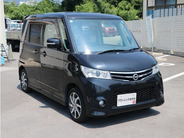 2011 Nissan Roox