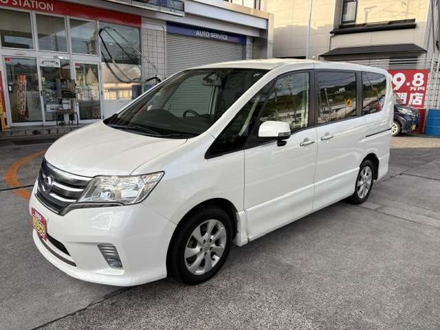 2011 Nissan Serena – thumbnail 3