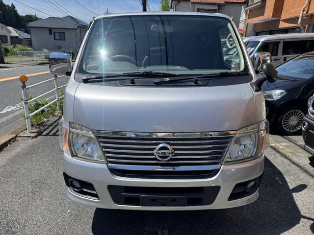 2006 Nissan Caravan Coach – thumbnail 3