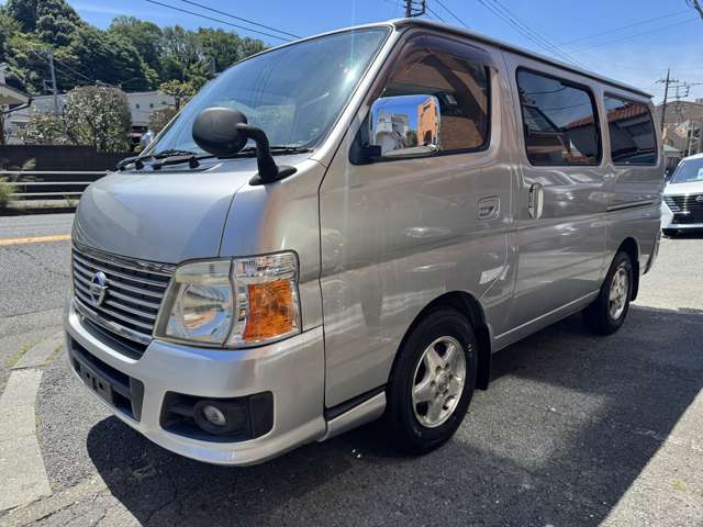 2006 Nissan Caravan Coach – thumbnail 4