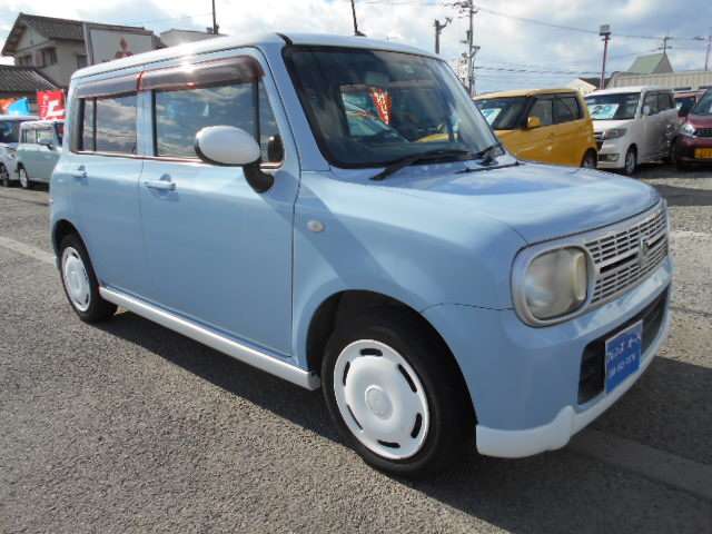2011 Suzuki Alto Lapin – thumbnail 3