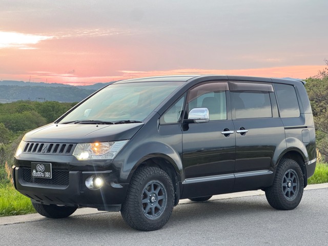 2010 Mitsubishi Delica D:5