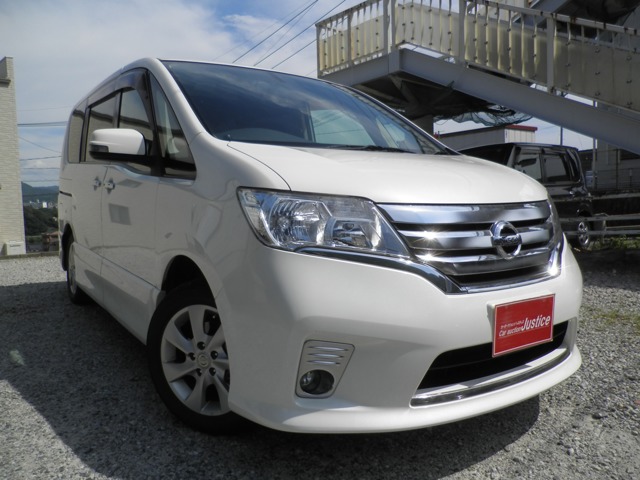 2011 Nissan Serena
