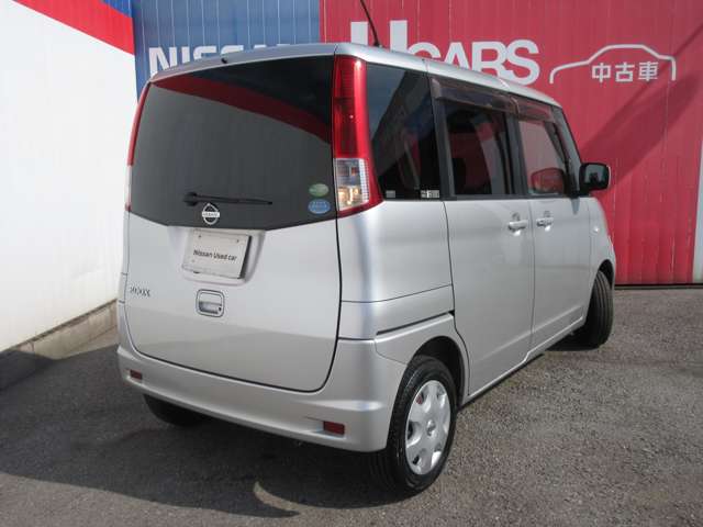 2009 Nissan Roox – thumbnail 2