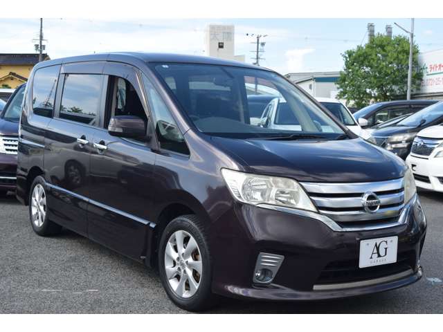 2011 Nissan Serena – thumbnail 2