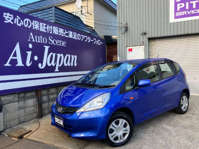 2011 Honda Fit – thumbnail 2
