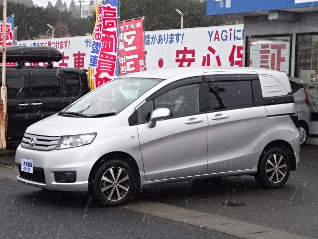 2011 Honda Freed Spike