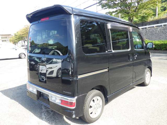 2011 Daihatsu Atrai Wagon – thumbnail 4