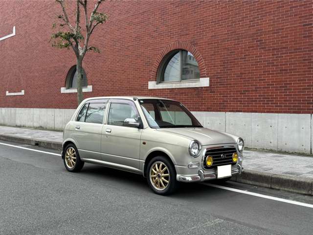 2003 Daihatsu Mira Gino – thumbnail 2