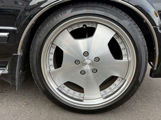 1993 Nissan Cedric Sedan – thumbnail 4