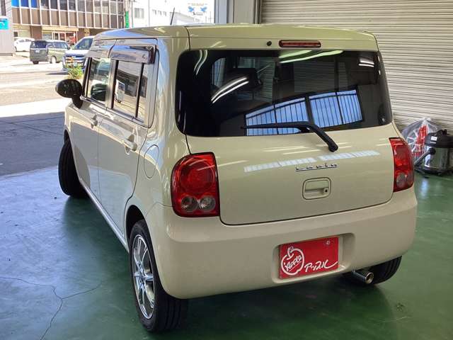 2009 Suzuki Alto Lapin – thumbnail 2