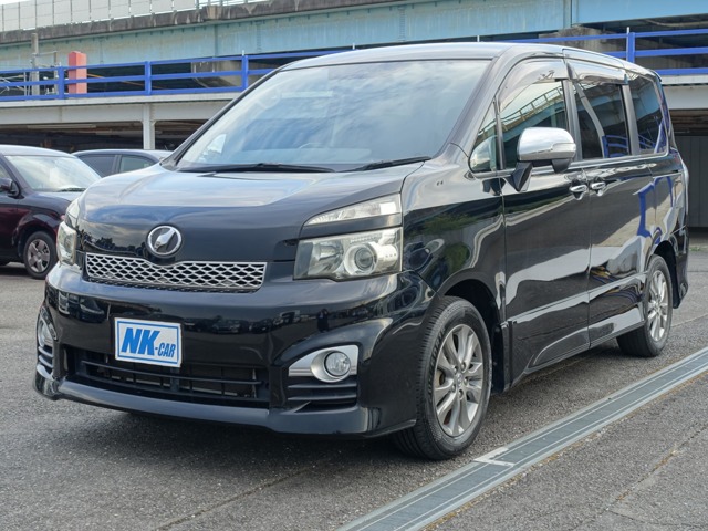 2011 Toyota Voxy