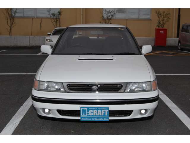 1992 Subaru Legacy Sedan – thumbnail 2