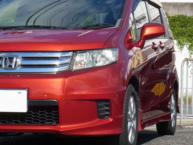 2011 Honda Freed Spike – thumbnail 3