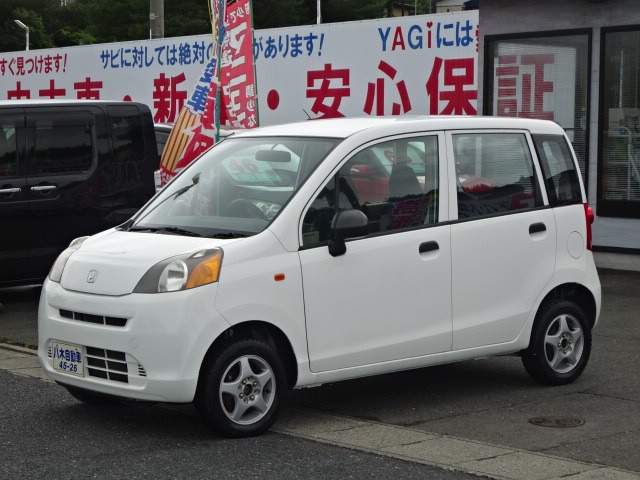 2010 Honda Life
