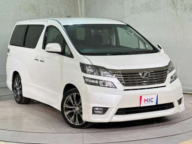 2008 Toyota Vellfire – thumbnail 2