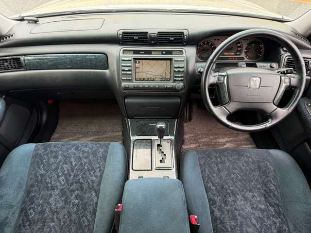2003 Toyota Crown Estate – thumbnail 3