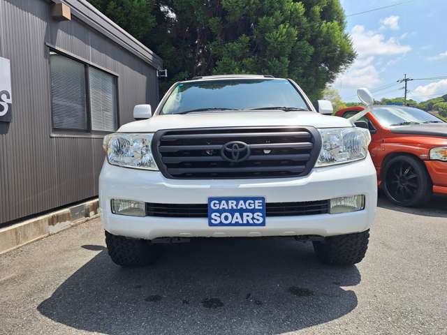 2009 Toyota Land Cruiser 200 – thumbnail 2