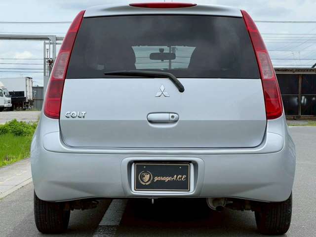 2003 Mitsubishi Colt – thumbnail 3