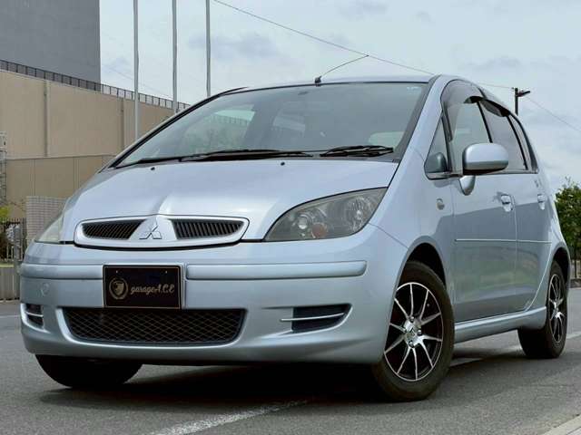2003 Mitsubishi Colt – thumbnail 4