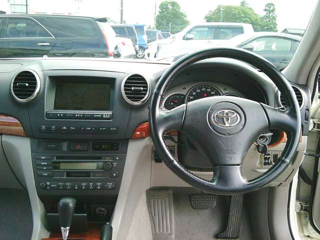 2004 Toyota Verossa – thumbnail 3