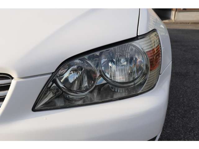 1999 Toyota Altezza – thumbnail 4