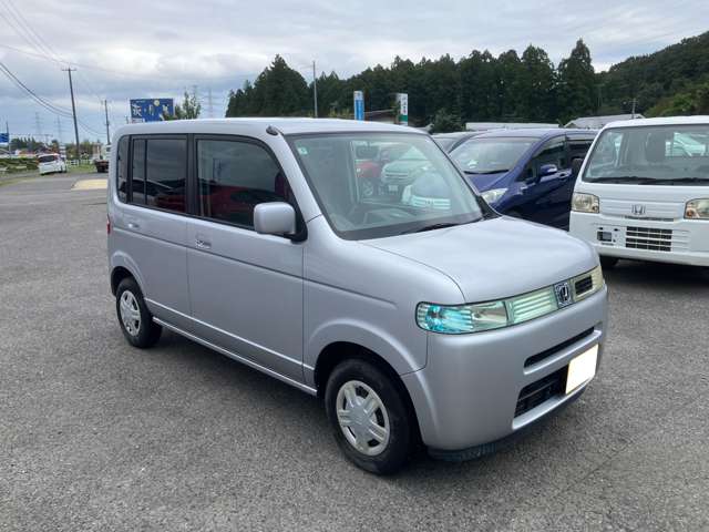 2004 Honda That's – thumbnail 3
