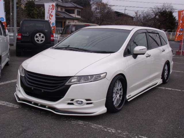 2011 Honda Odyssey – thumbnail 4