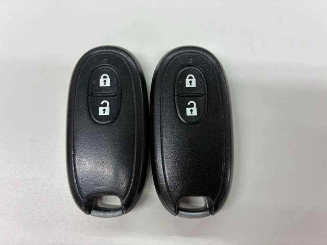 2011 Suzuki Alto Lapin – thumbnail 4
