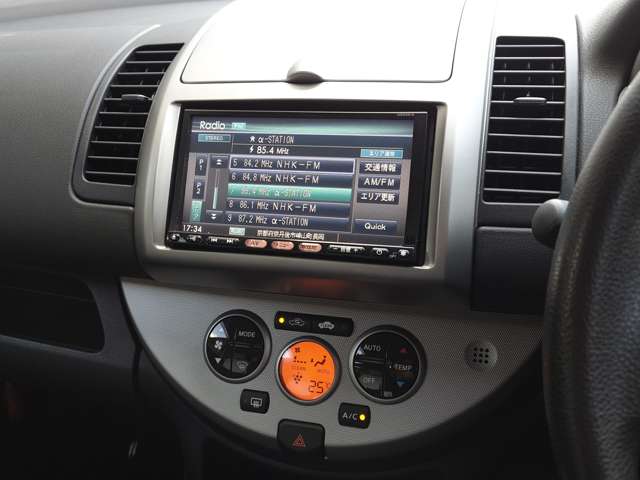 2010 Nissan Note – thumbnail 4