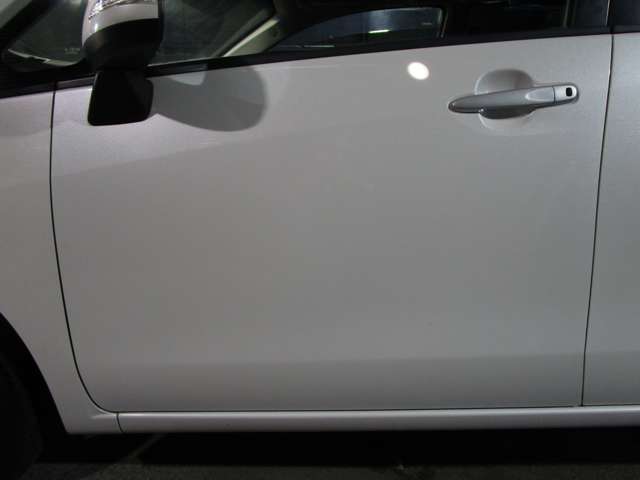2011 Daihatsu Move – thumbnail 3