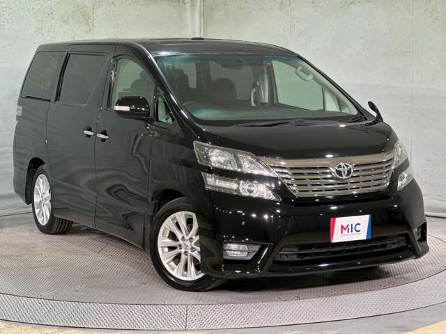 2010 Toyota Vellfire – thumbnail 3