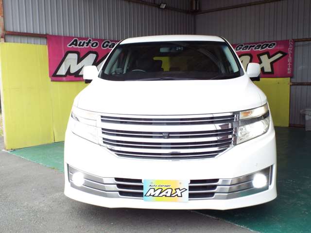 2011 Nissan Elgrand – thumbnail 2